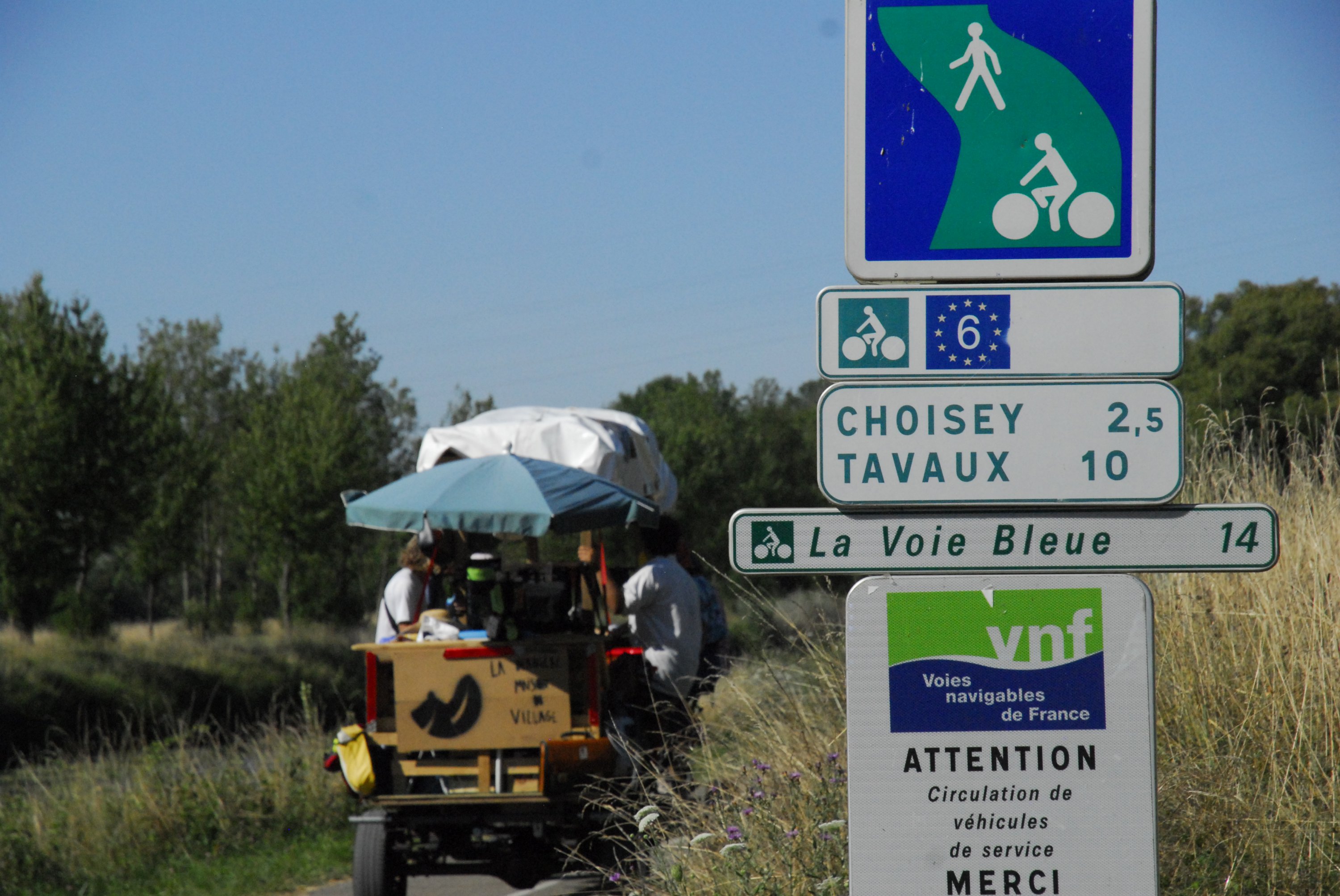 tournées de spectacles écologiques en itinérance en rosalie