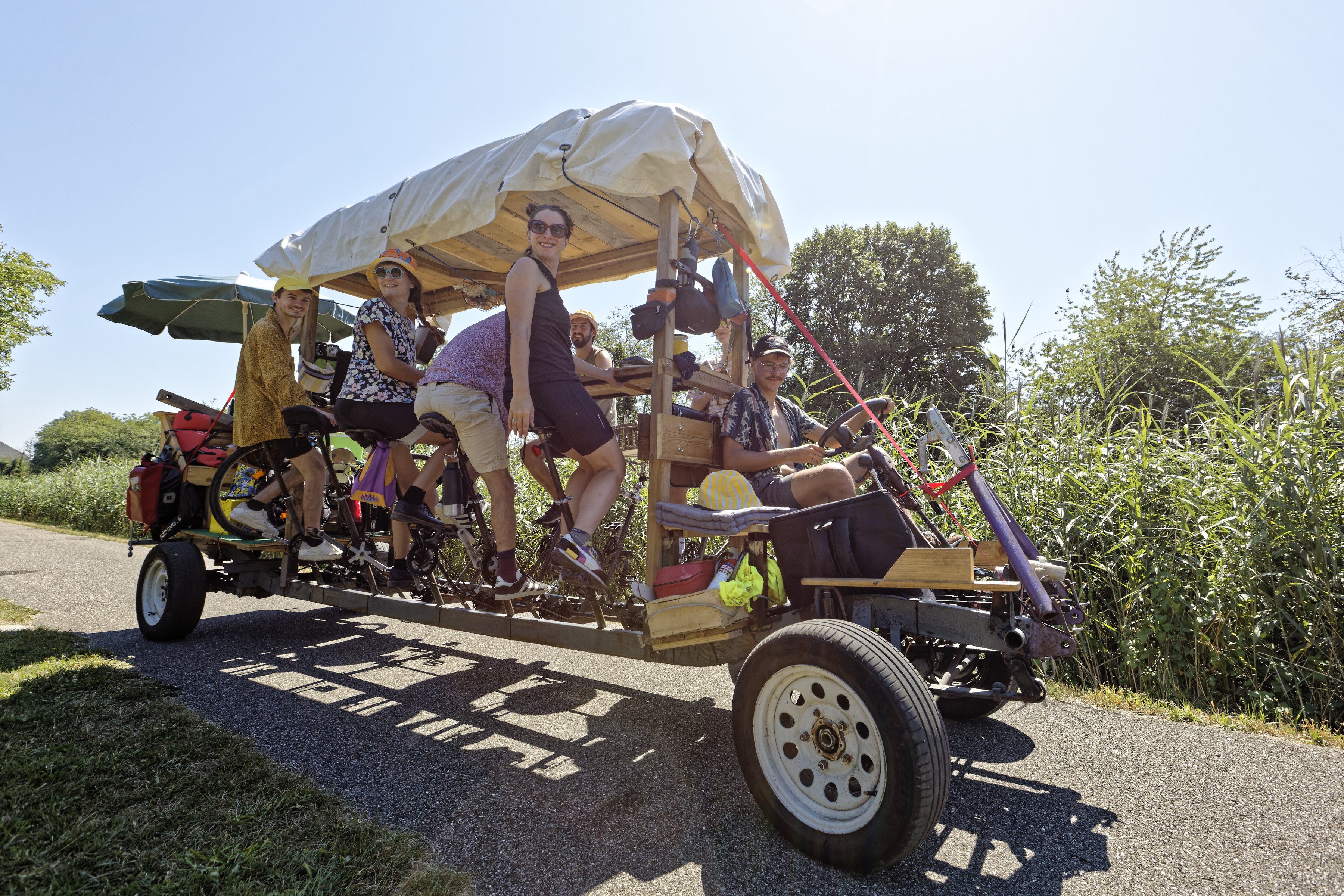tournées de spectacles écologiques en itinérance en rosalie