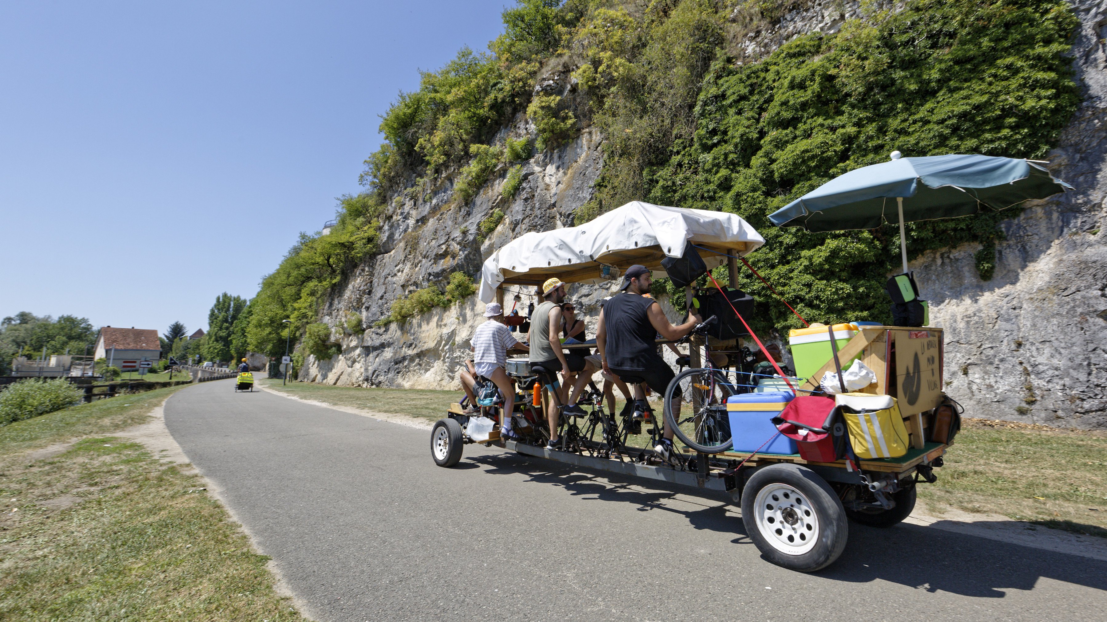 tournées de spectacles écologiques en itinérance en rosalie