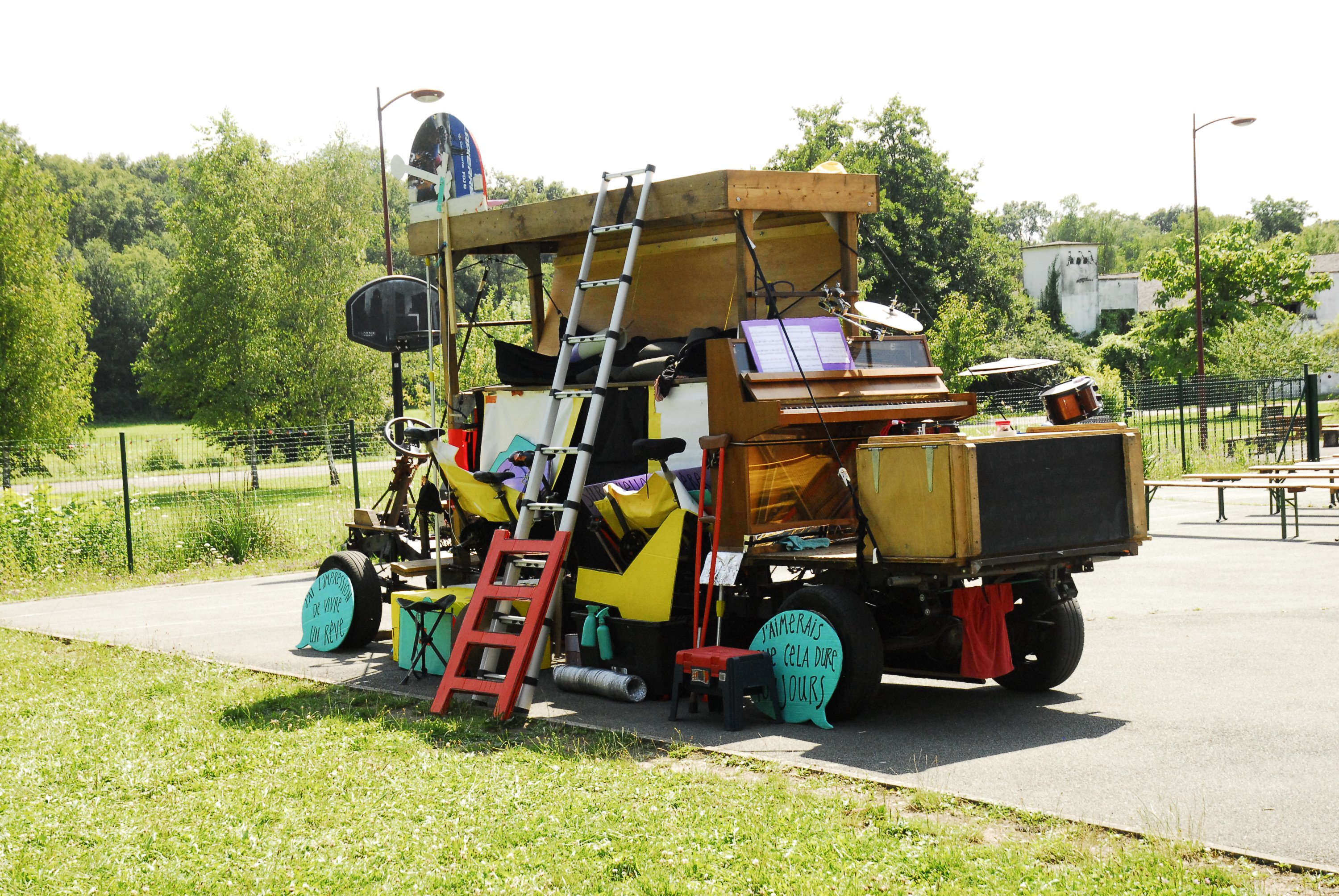 tournées de spectacles écologiques en itinérance en rosalie