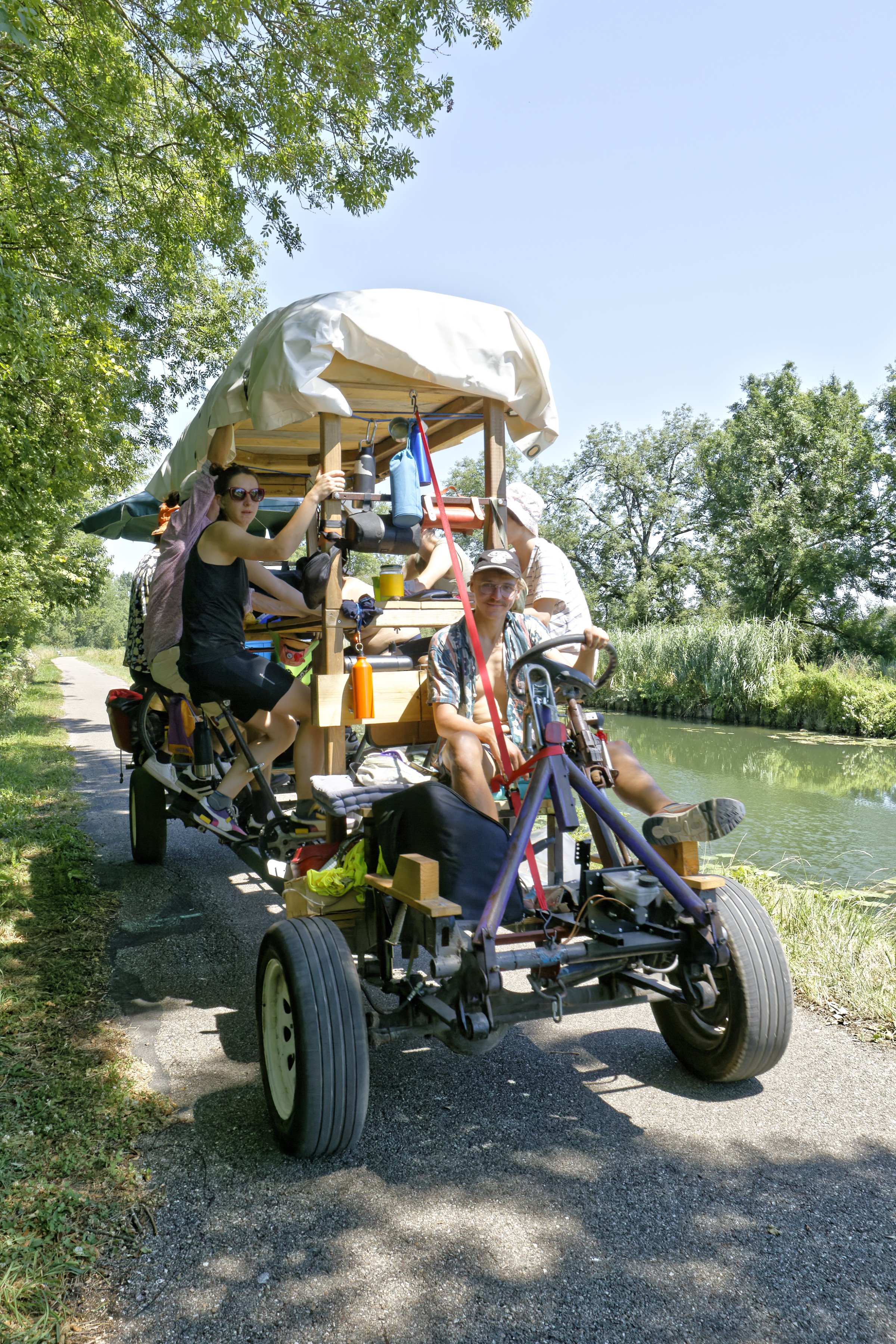 tournées de spectacles écologiques en itinérance en rosalie