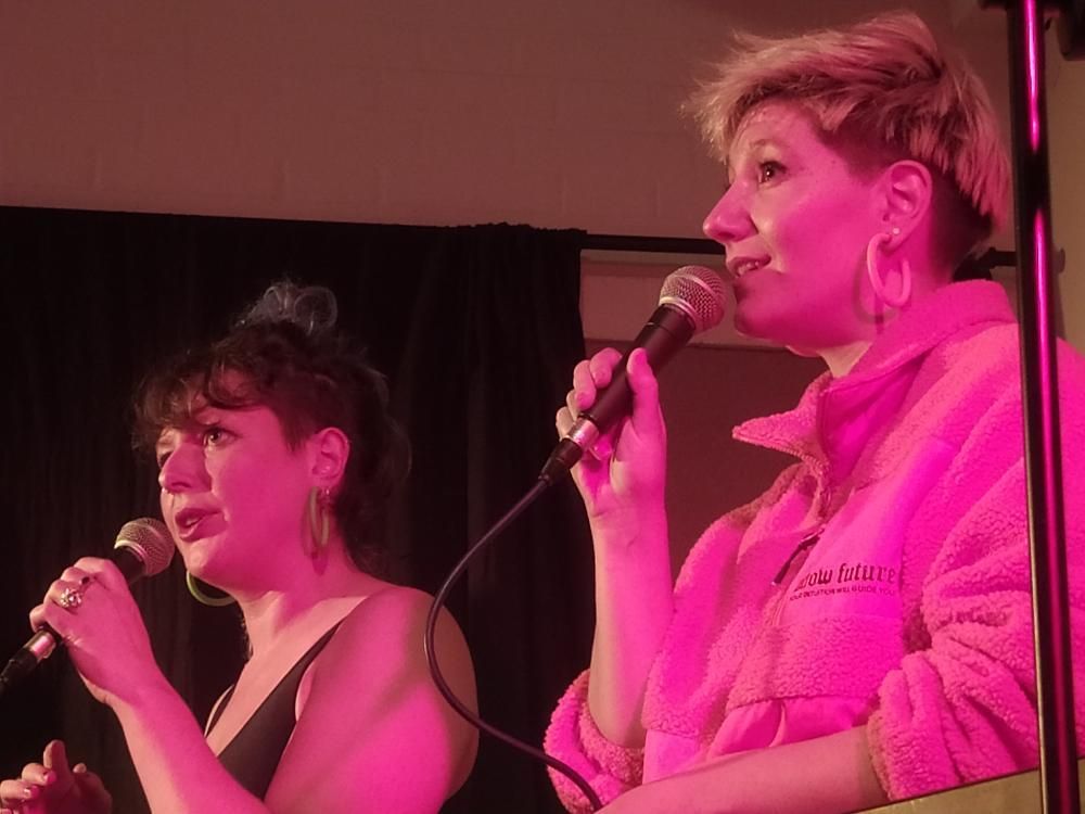 duo féminin de chansons piano voix grinçant et poétique
